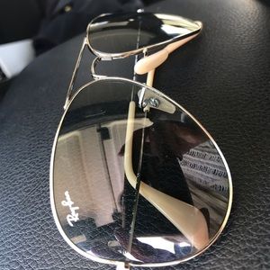 Ray-Ban evolve aviators
